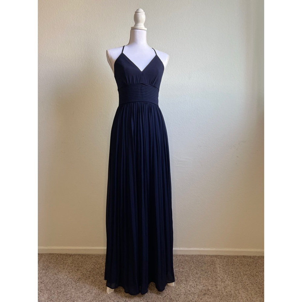Lulu’s Dress - Picture 6 of 12
